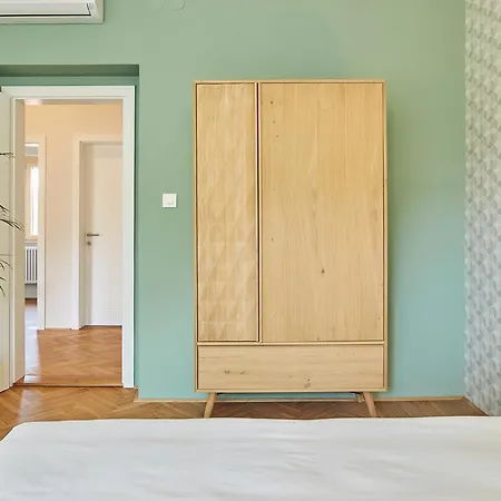 Breza Апартаменты Любляна